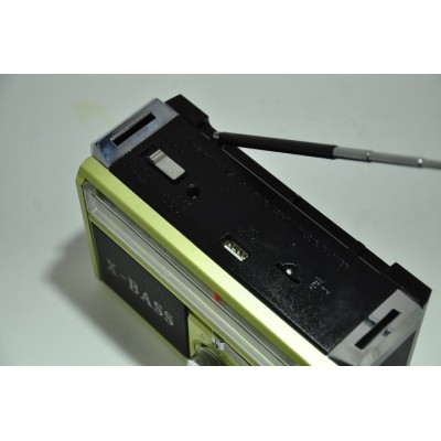 Радиоприемник Golon RX-381 с mp3 и фонариком зеленый